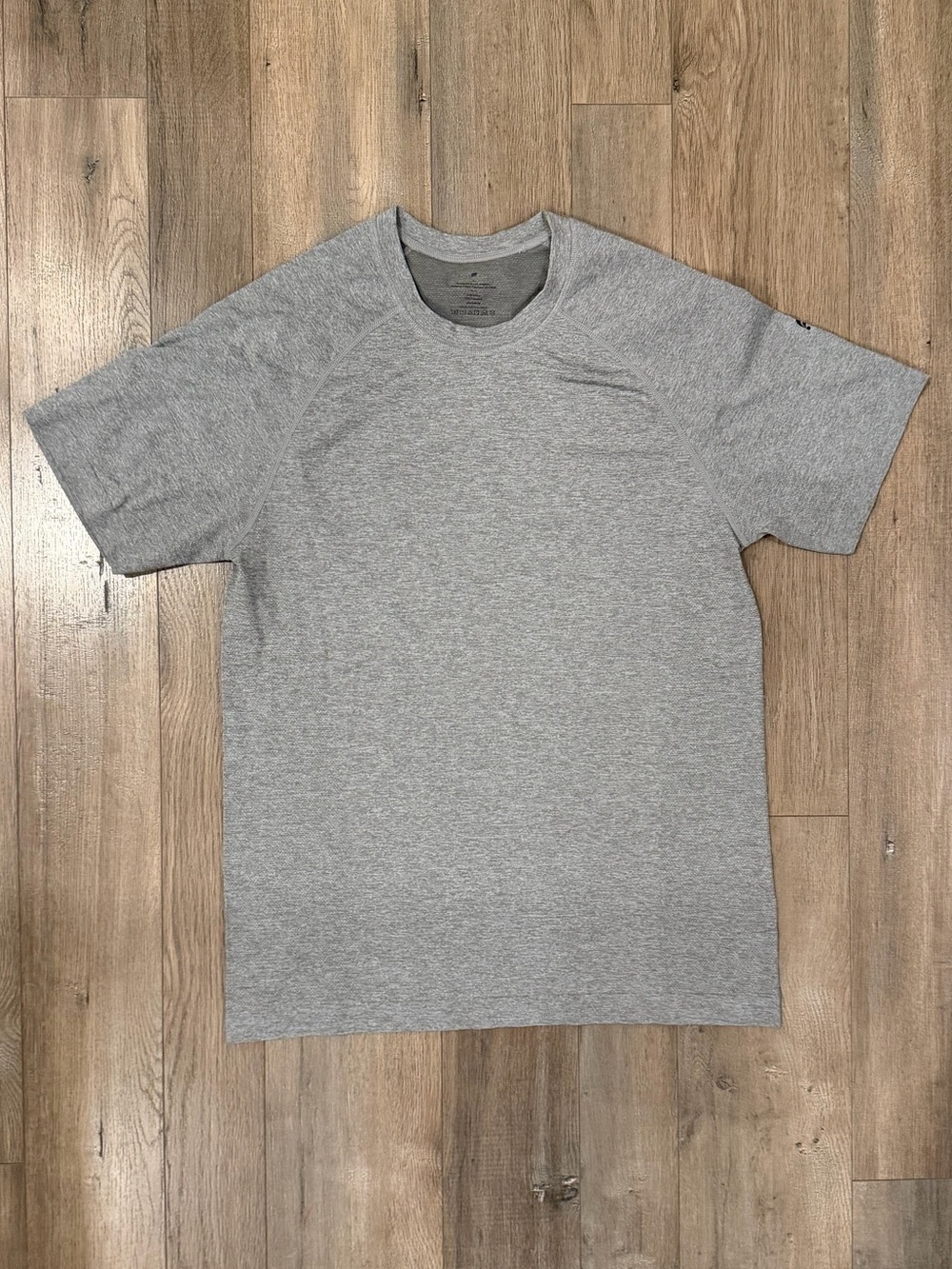 Fabletics Gray Short-Sleeve Crew Performance Tee